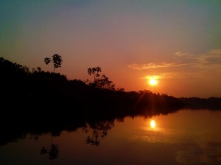 Sunset Limoncocha.jpg